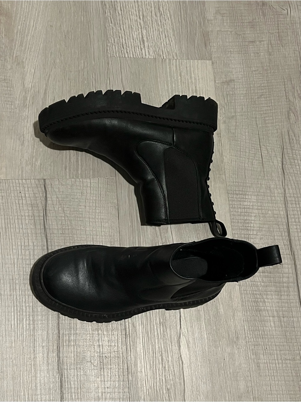 Women's Black Chelsea Combat Boots with Lug Sole